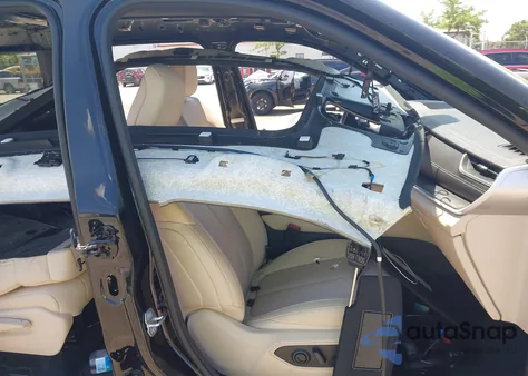 2025 Jeep Grand Cherokee Limited 4X4 from USA, damaged, VIN 1C4RJKBGXS8670587